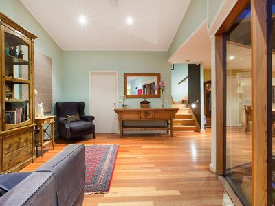 2 Hadrian Avenue, St Andrews Beach
