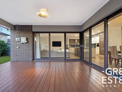 24 Zeus Avenue, Cranbourne West