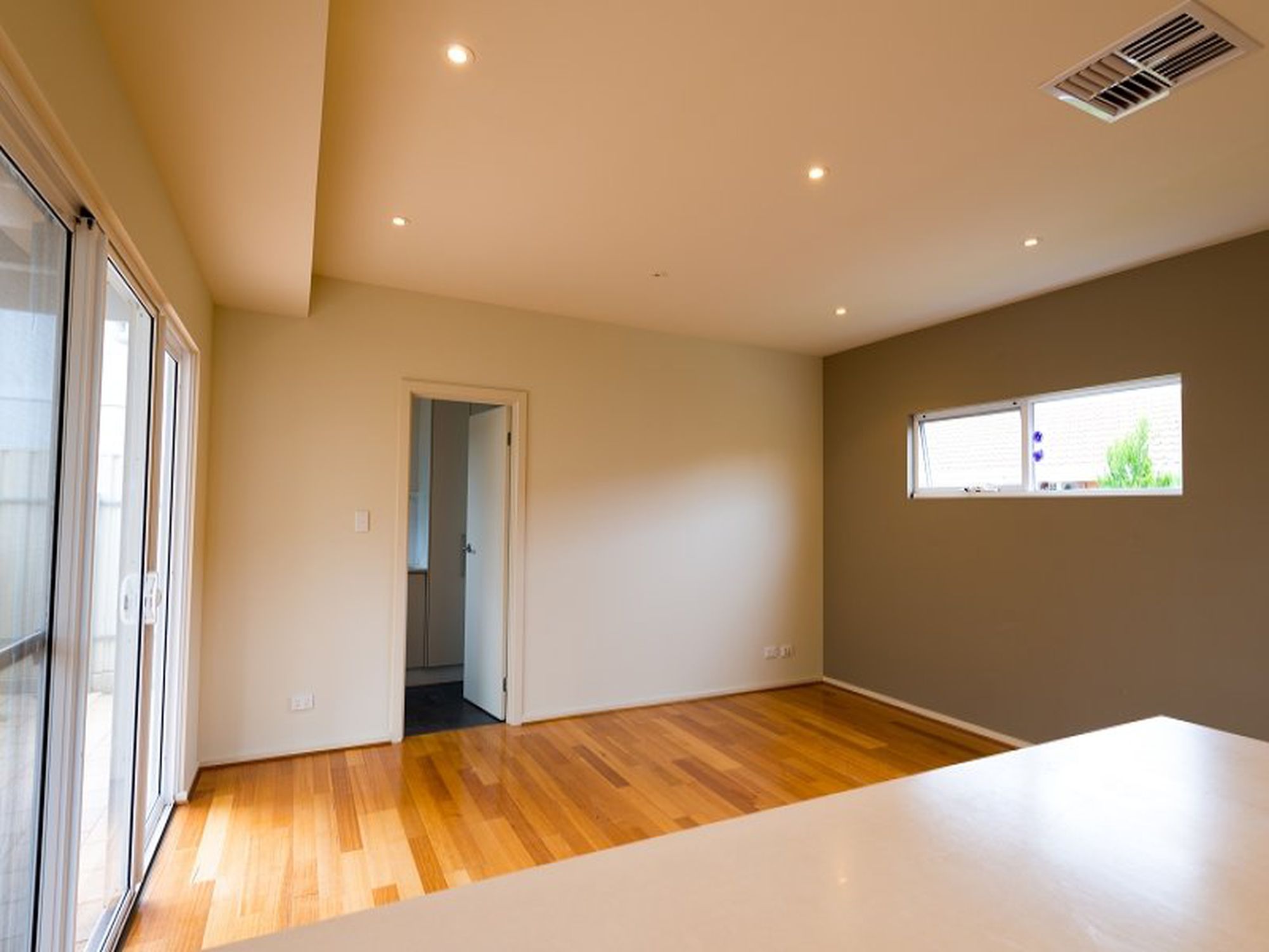 2 / 75 Brooker Terrace, Richmond