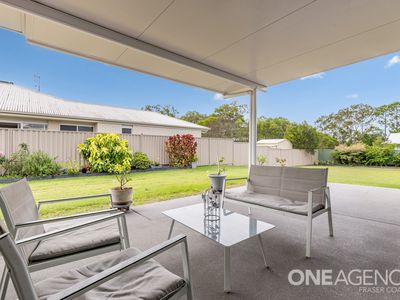54 Ronaldo Way, Urangan