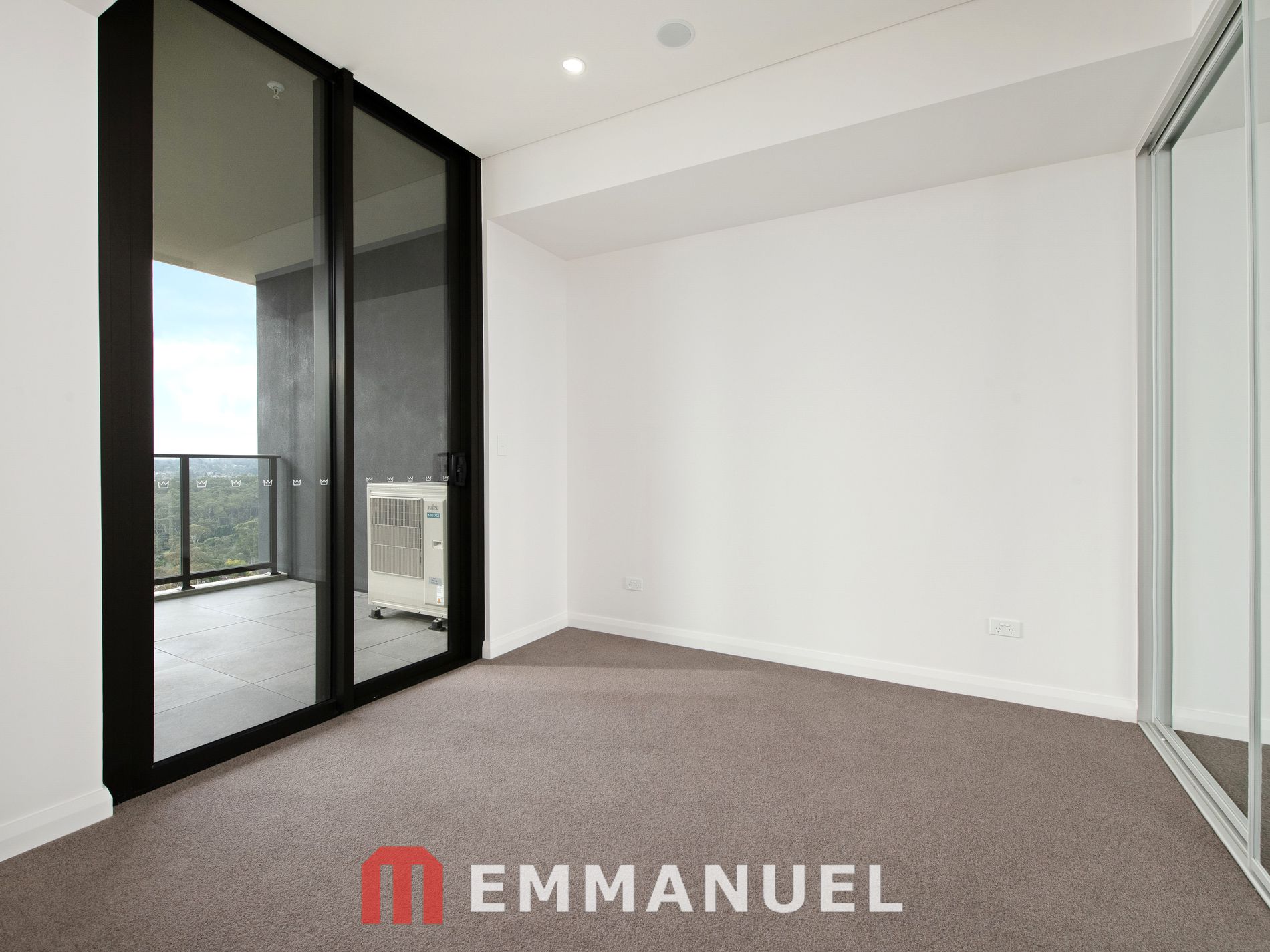 1603 / 13 De Clambe Drive, Castle Hill
