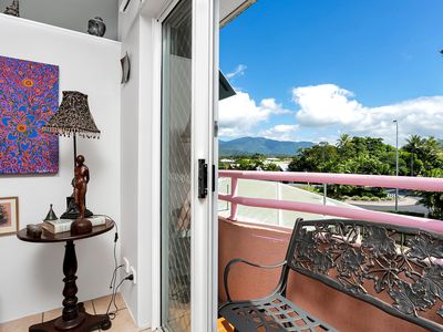 10 / 262 Grafton Street, Cairns North