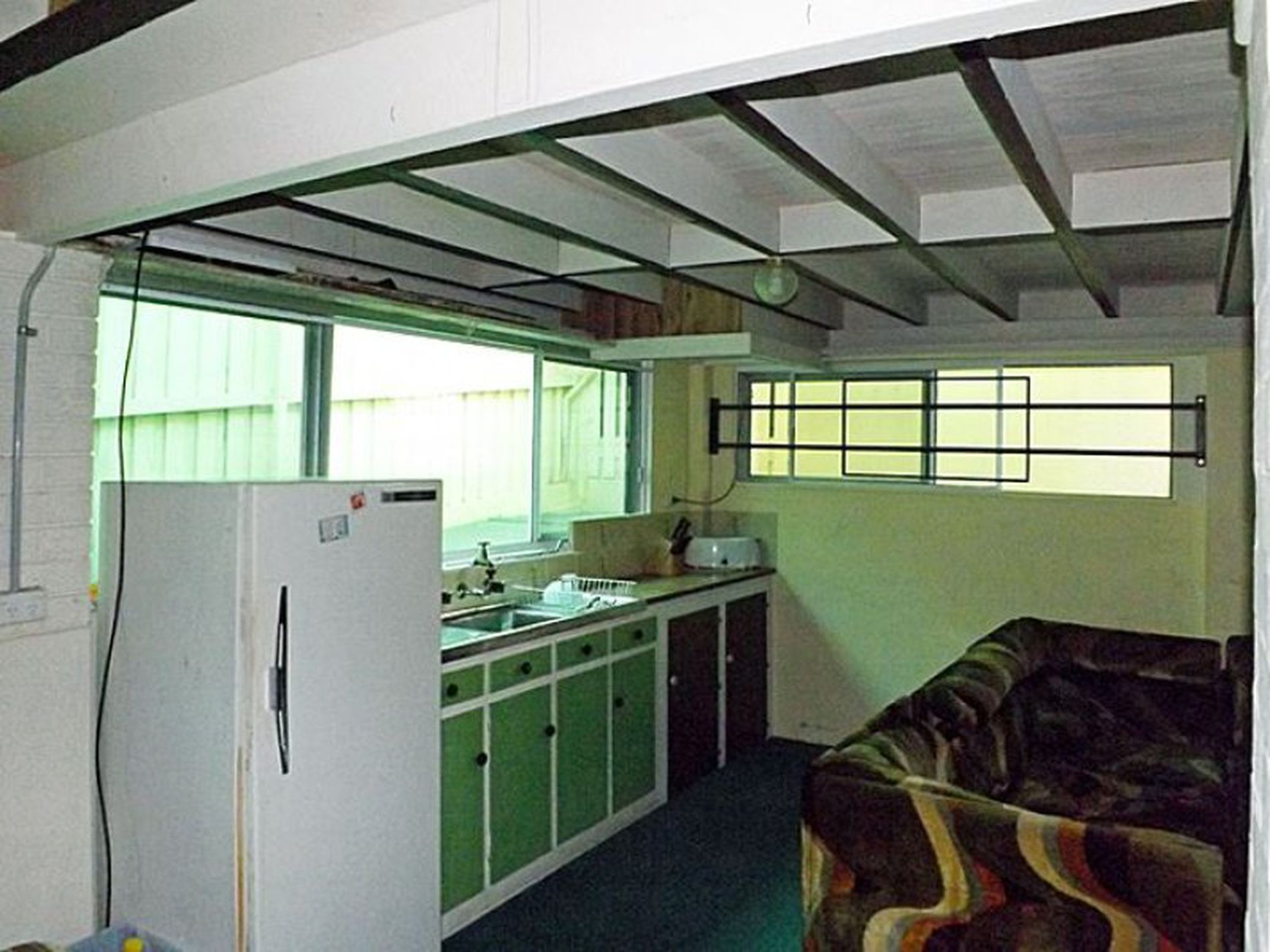 31 River Road, Lake Tabourie