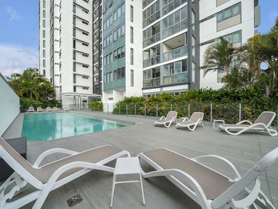 2016 / 16 Hamilton Place, Bowen Hills