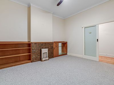8 Scotia Street, Croydon