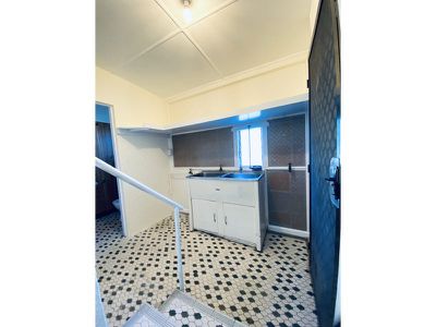 20 Cyclamen St, Inala
