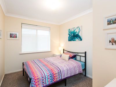 4 / 9 Boxhall Retreat, Boulder