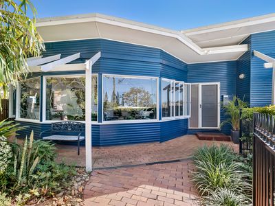 73 Dixon Street, Coolangatta