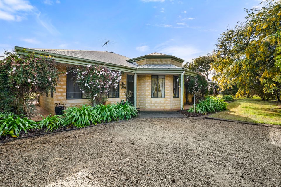 36 Beacham Road, Serpentine