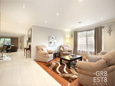 18 Flash Dan Drive, Cranbourne East