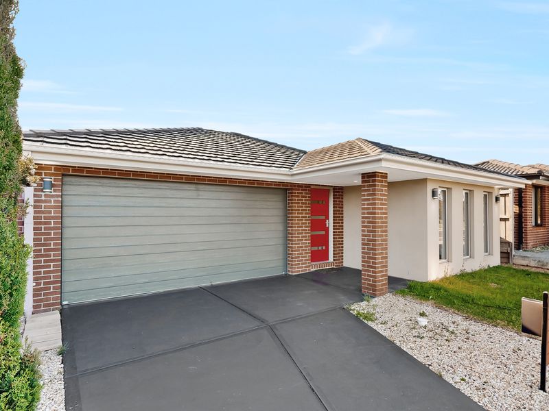 78 Lincoln Avenue, Officer