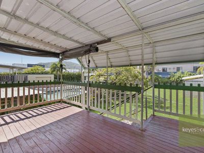 8 Kitchener Road, Pimlico