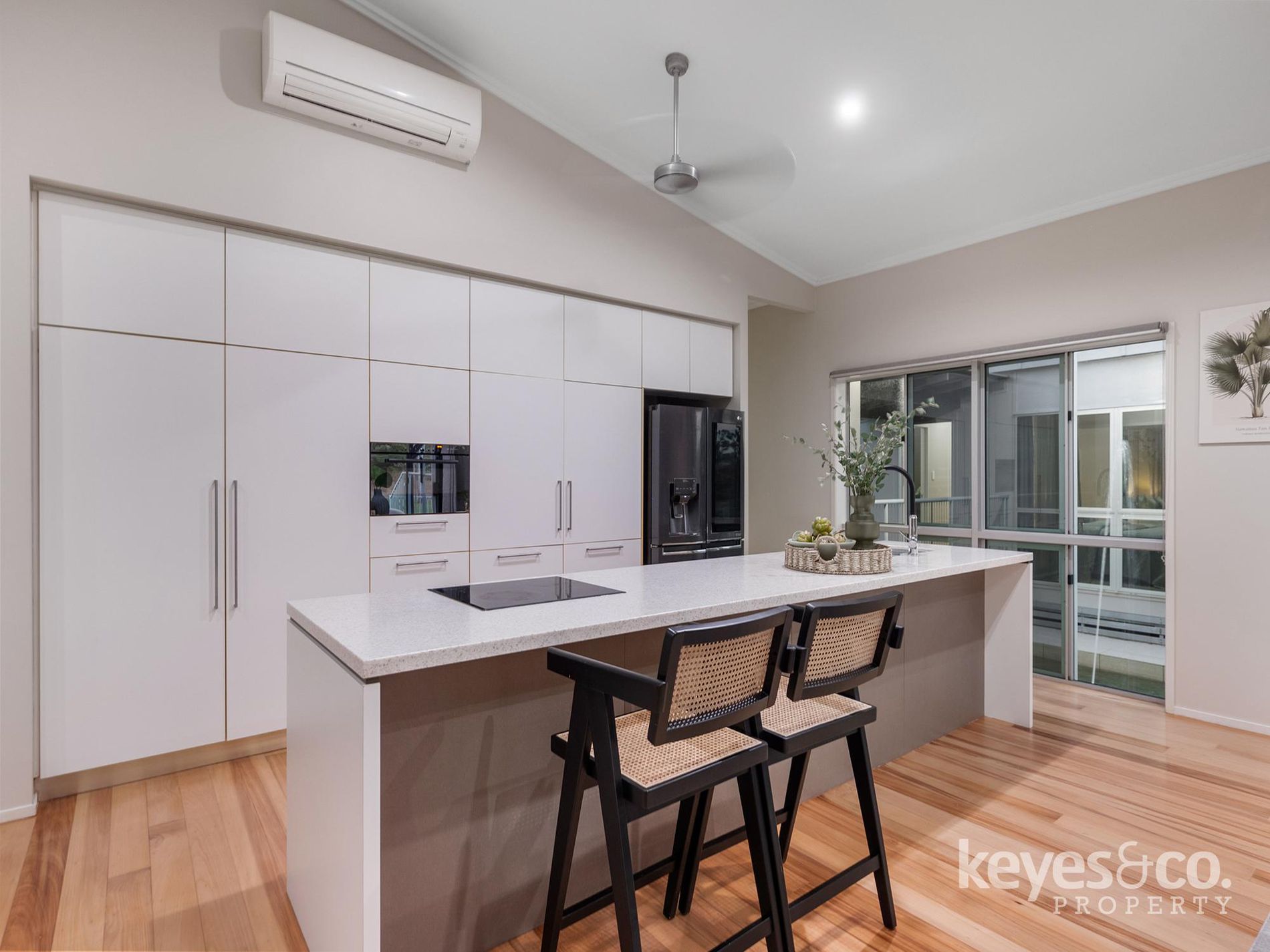 24 Kens Court, Alice River