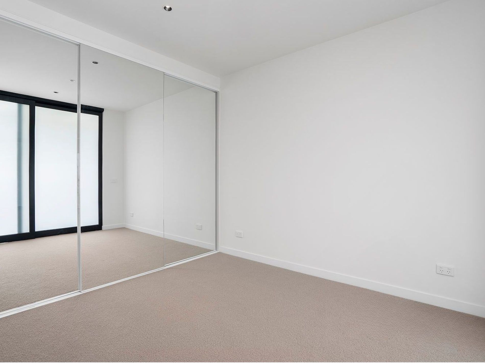 508/19 Russell Street, Essendon
