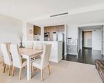 805 / 1 Como Crescent, Southport