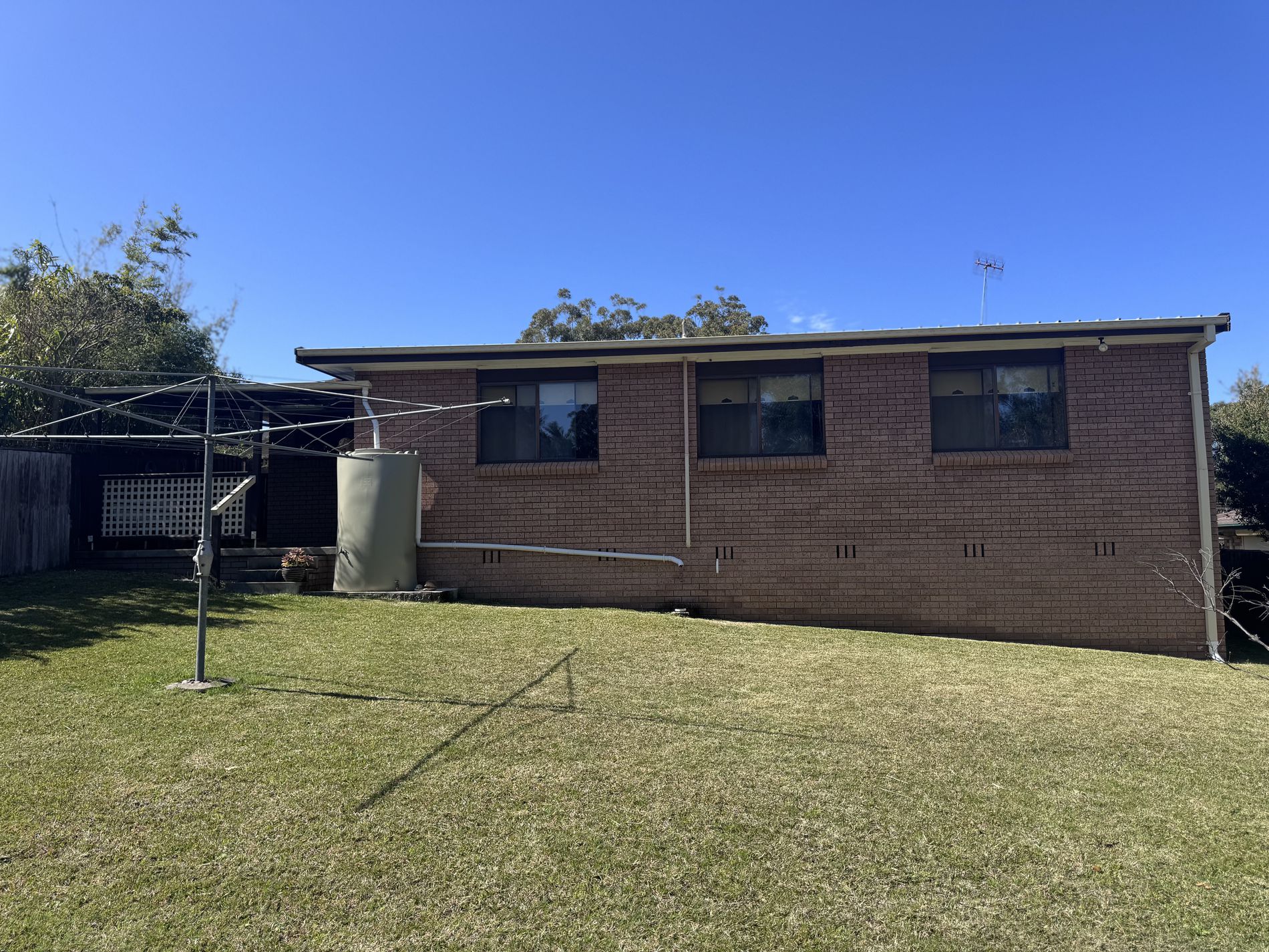 1 Angophora Avenue, Mollymook Beach