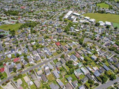 36A Sheridan Crescent, Trentham