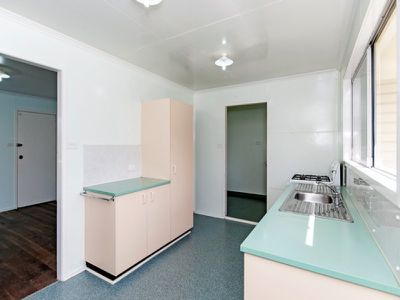 14 Lumbye Place, North Tivoli