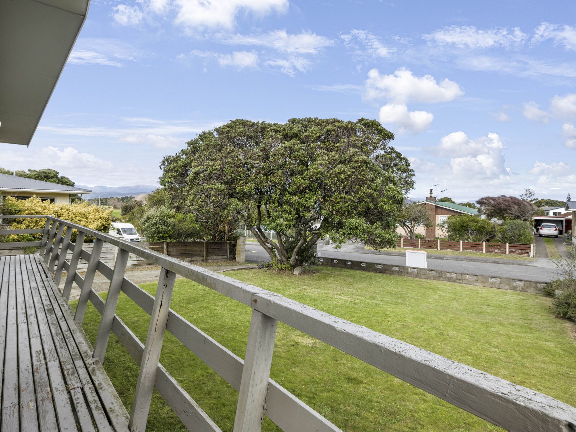 6 Yates Street, Otaki Beach