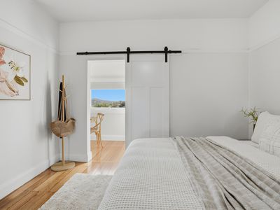 12 Leslie Place, South Launceston