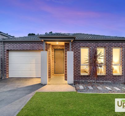 66 Innes Court, Berwick