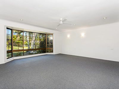 28 Narooma Drive, Ocean Shores