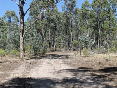 205 Youngs Lane, Heathcote
