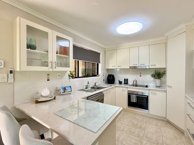 6 Bronton Way, Point Vernon
