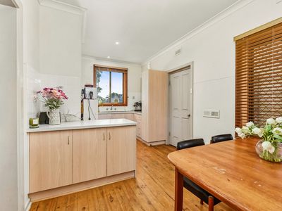49 Lake Terrace East , Mount Gambier