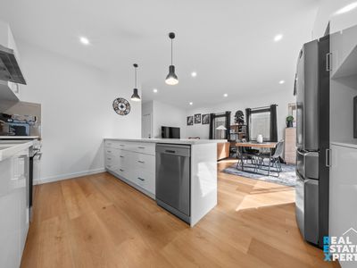 8 Success Place, Hampton Park