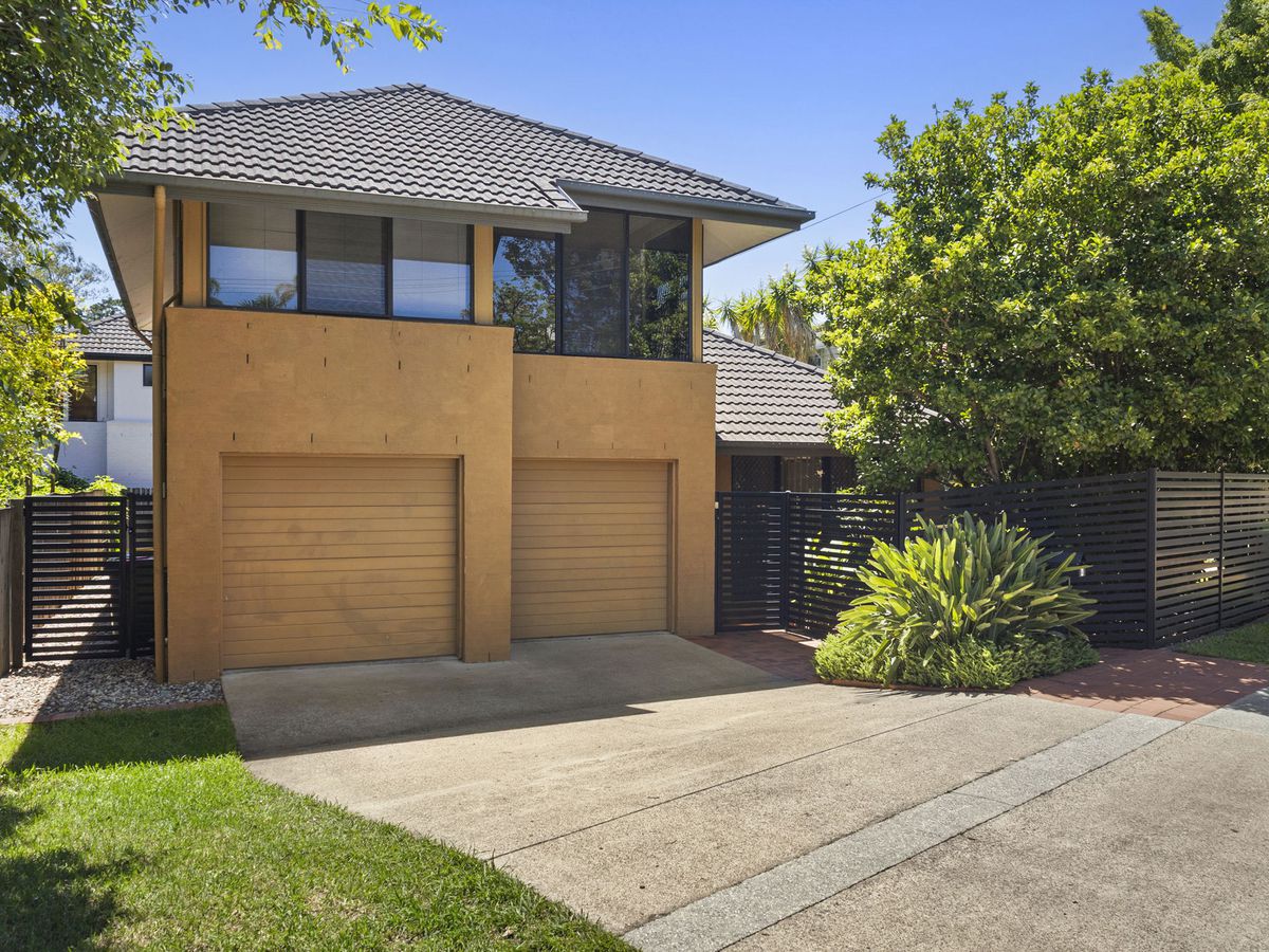 4 Harts Road, Indooroopilly