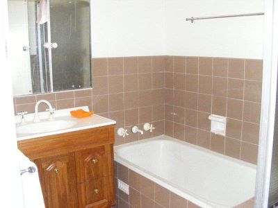 2 Eirene Avenue, Mangerton