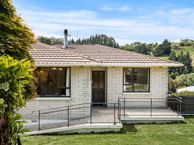 12 Salisbury Road, Bradford