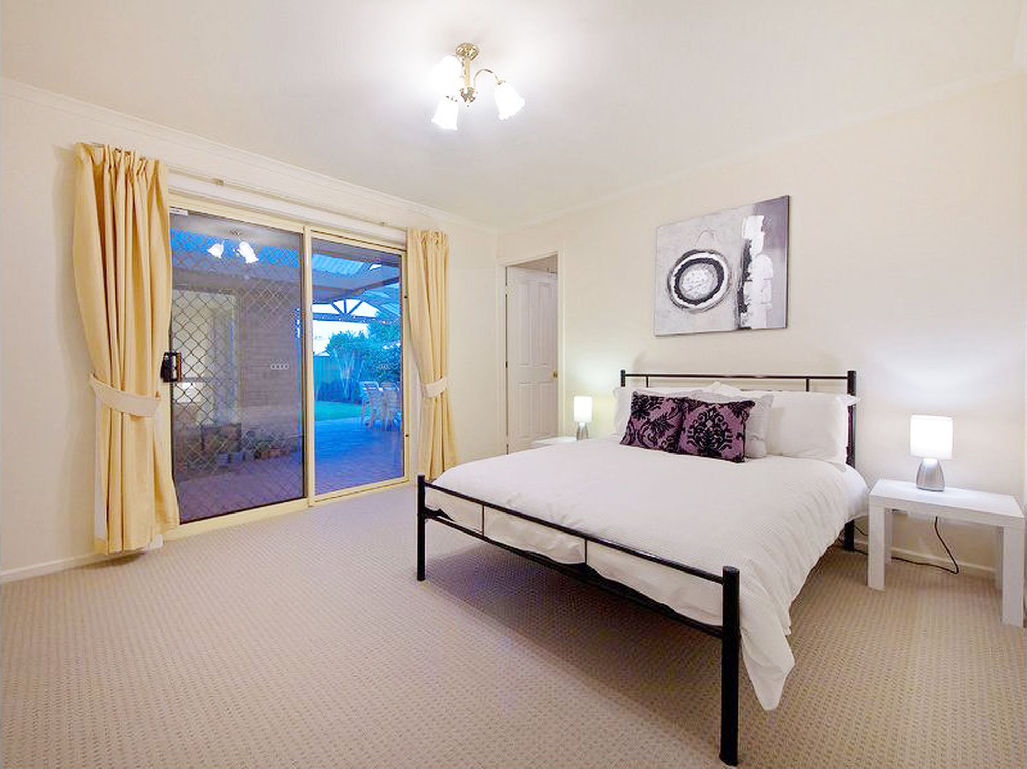 24 Acorn Parade, Oakden