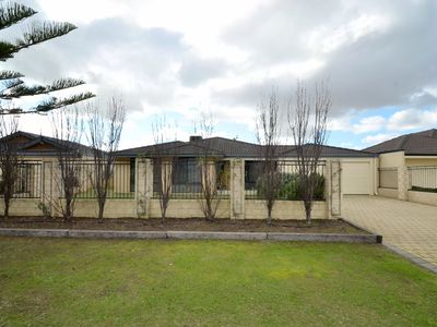12 Comrie Road, Canning Vale