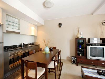 E806 / 26 Point St, Pyrmont