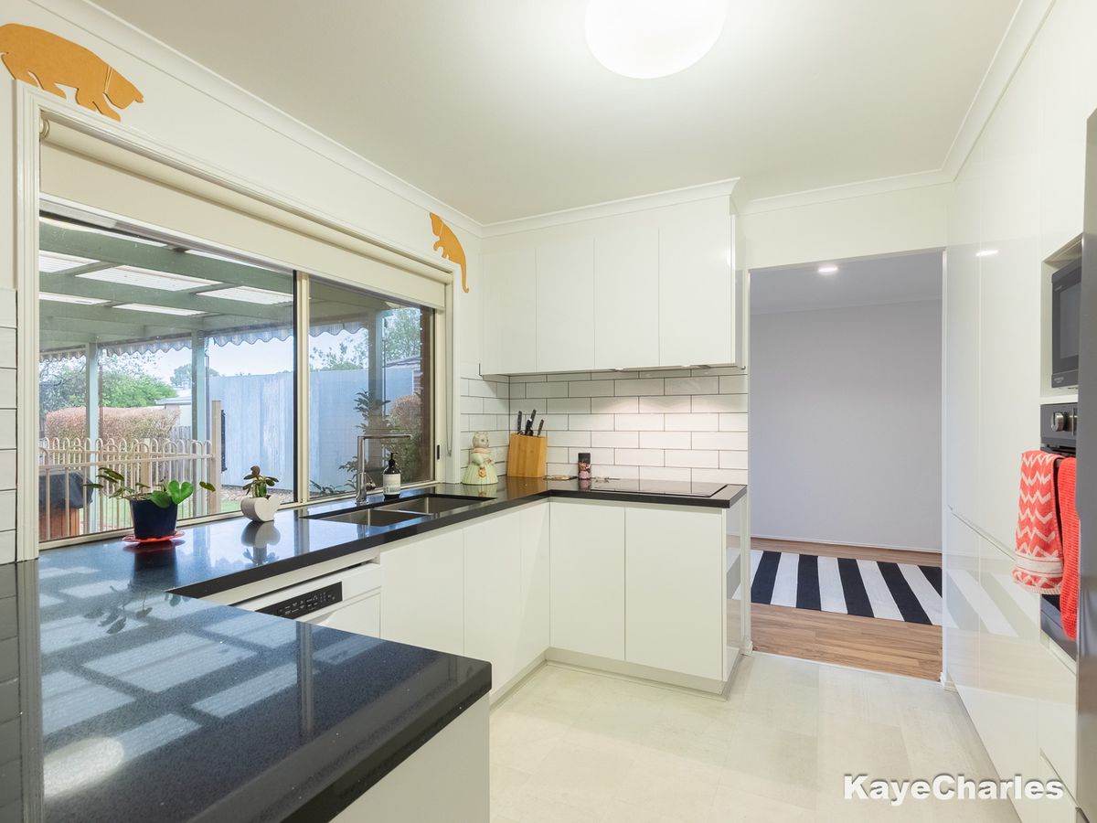 22 Lakeview Terrace, Beaconsfield