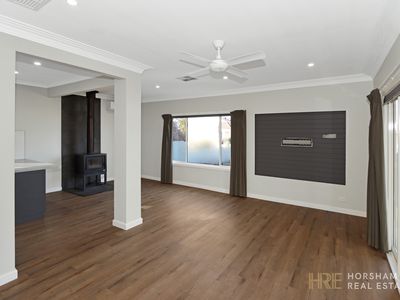 20 Harders Street, Horsham