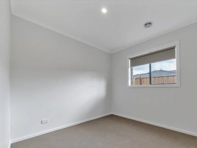 44 Clover Drive, Rockbank