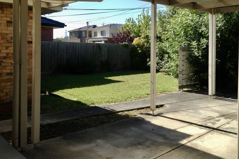 1 / 19 Kurrajong Avenue, Glen Waverley