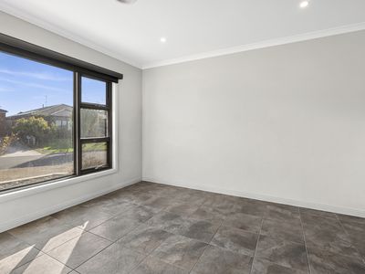3-4 Cortona Place, Waurn Ponds