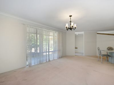 21 Mapstone Gardens, Murdoch