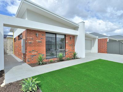 34 Harford Avenue, Viveash