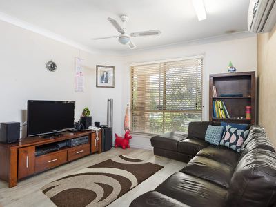 42 Flinders Cres, Forest Lake