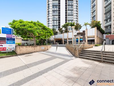 13 / 105 Scarborough Street, Southport