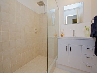 2/38 Corbett Street, Scarborough