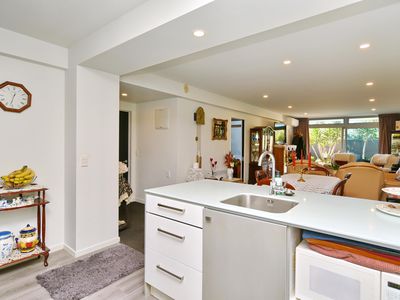 2 / 272 Marine Parade, New Brighton