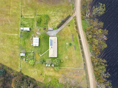 222 Cygnet Coast Road, Lymington