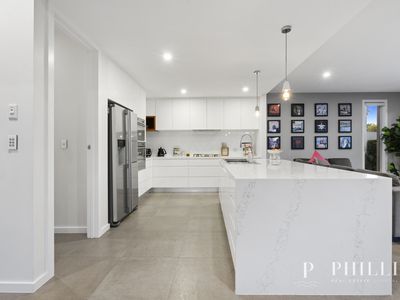 7842 Pavilions Close, Hope Island