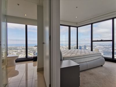 5505 / 35 Queens Bridge Street, Southbank